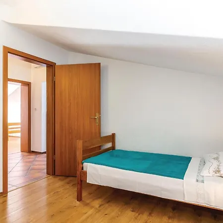 In With House Sea View Διαμέρισμα *