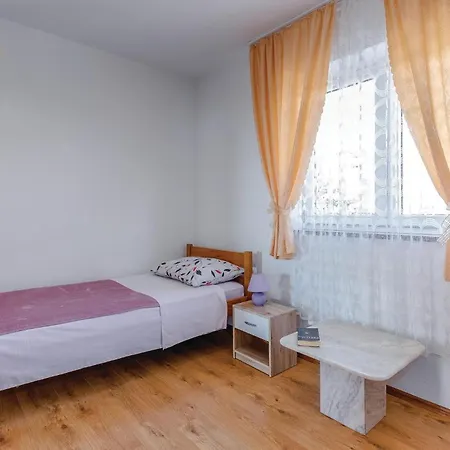 Διαμέρισμα In With House Sea View *