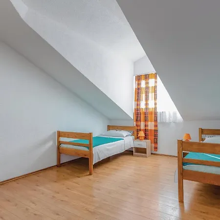 In With House Sea View Διαμέρισμα